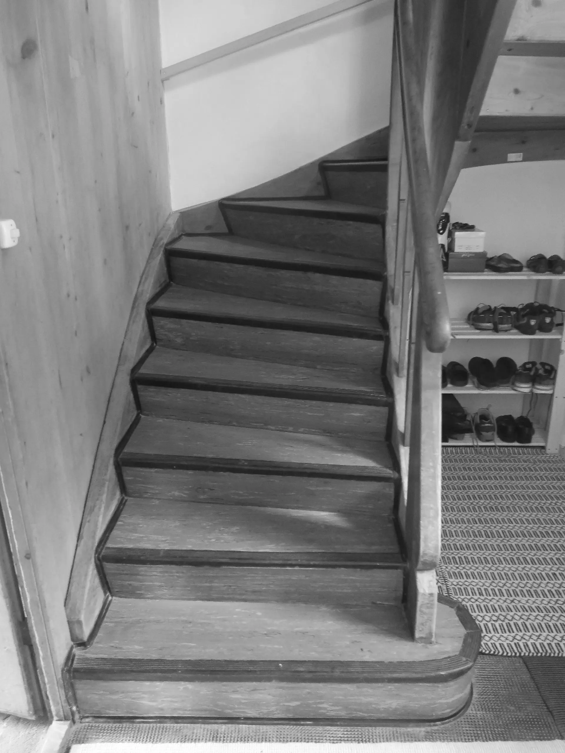 13_Sanierung und Umbau_Wohnhaus Dorfstrasse Almens_vorher